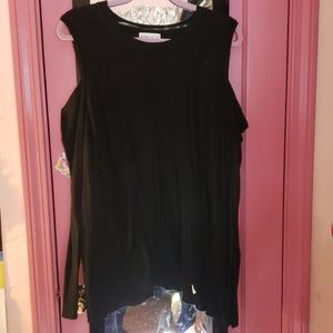 Long sleeve open shoulder shirt